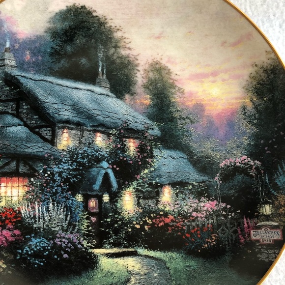 Thomas Kinkade Julianne’s Cottage Collectors Plate - Picture 2 of 6
